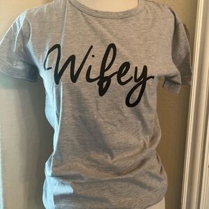 Gray 'Wifey' T-Shirt